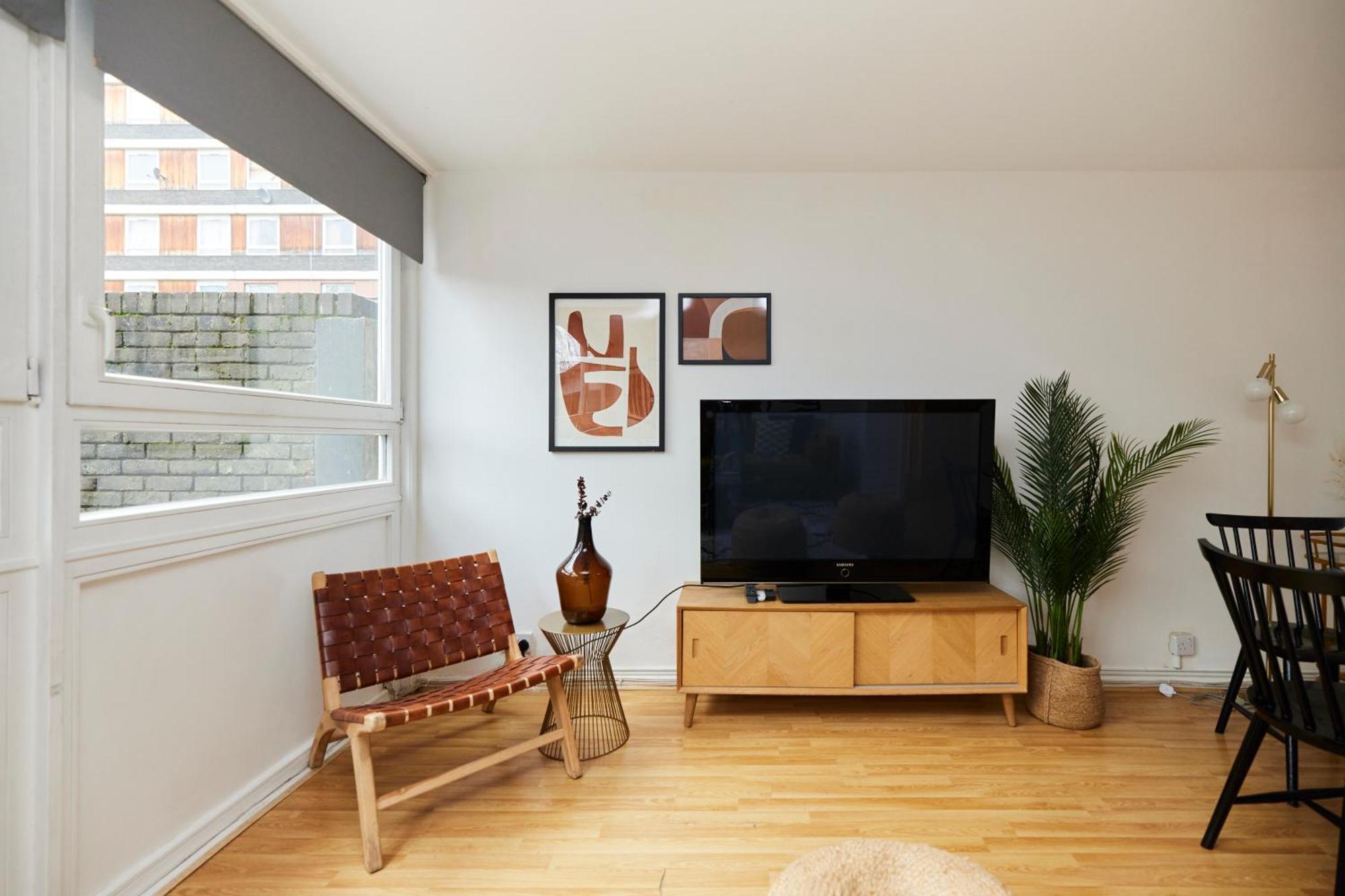 The Kennington Park Crib - Lovely 2Bdr Flat With Garden London Kültér fotó