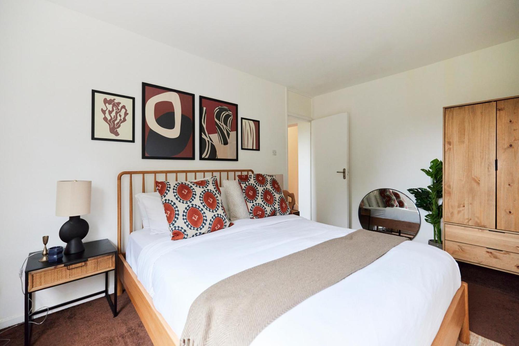 The Kennington Park Crib - Lovely 2Bdr Flat With Garden London Kültér fotó